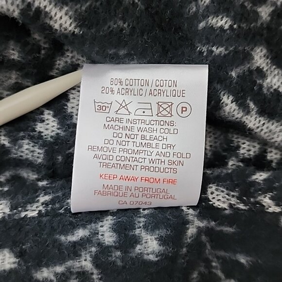 Antonio Salgado  Throw Blanket Grey Black Knit Cotton Blend 50" X 63" Snowflakes - Picture 12 of 12